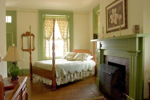 The Lafayette Inn & Restaurant Stanardsville Екстер'єр фото